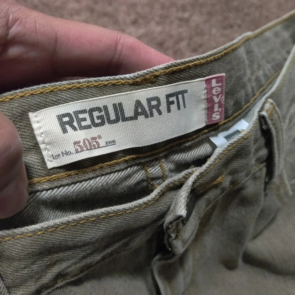 Vintage Levi's 505 Jeans Mens 38 x 30 Brown Denim Regular‎ Fit Y2K